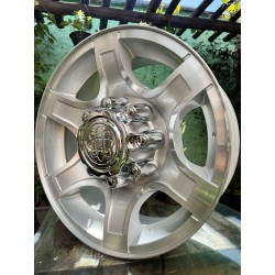RODA ARO 18 VOLCANO \ FORD F250